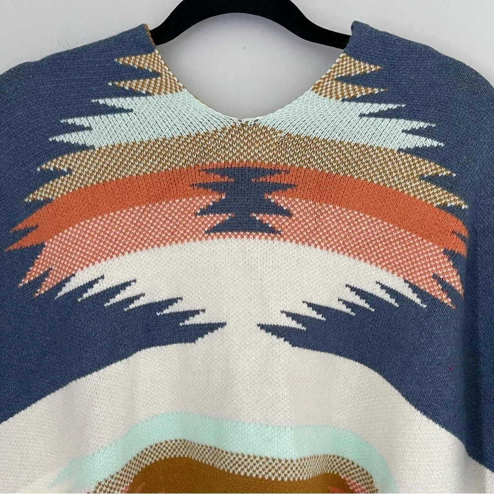 Mah Dah Hey Trail Aztec Print Sweater Size Small/Medium